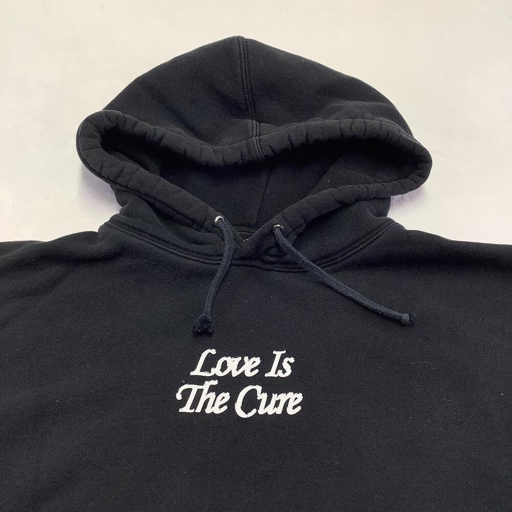 OBEY Hoodie Mens Large Black Love Is The Cure Pullover Fleece Graphic Sweatshirt - Picture 2 of 9